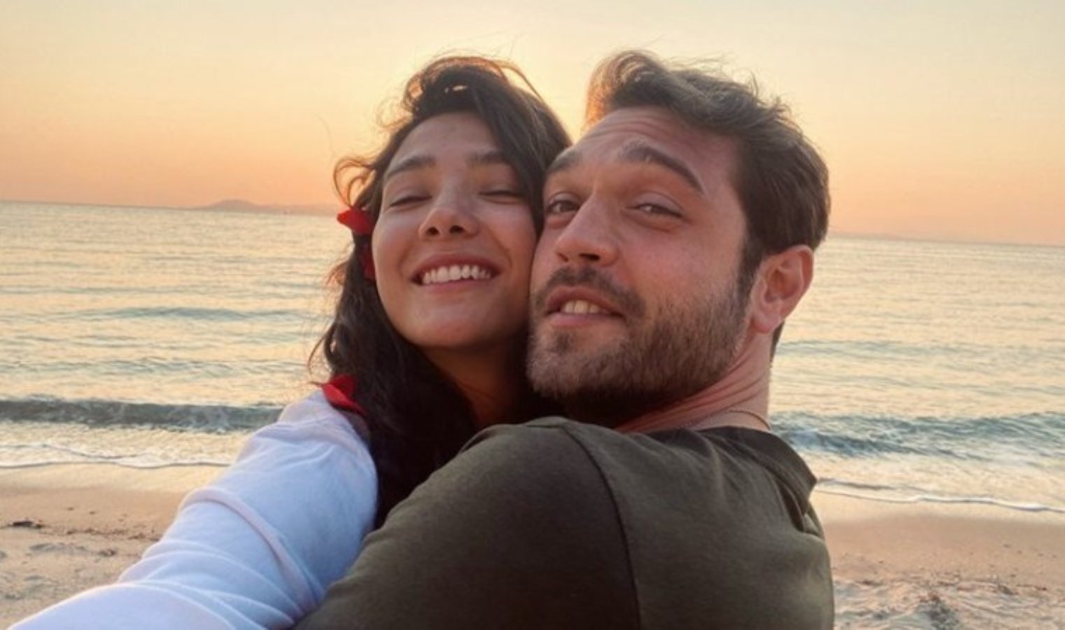 Aybüke Pusat’a destek verdiği için TRT dizisinden çıkarılmıştı: Furkan Andıç’tan paylaşım geldi