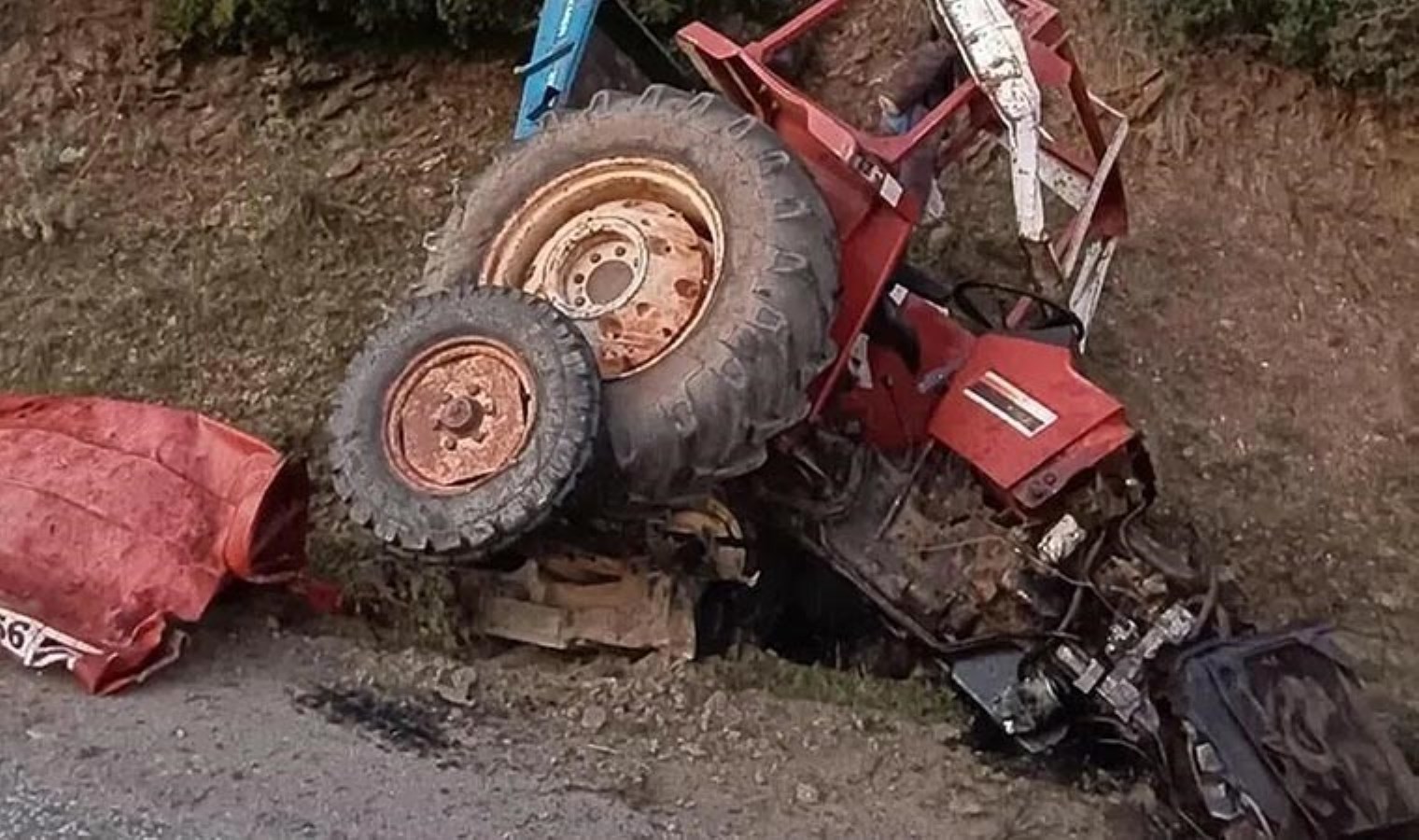 Aydın’da 19 yaşındaki Aylin traktörün altında kalarak can verdi