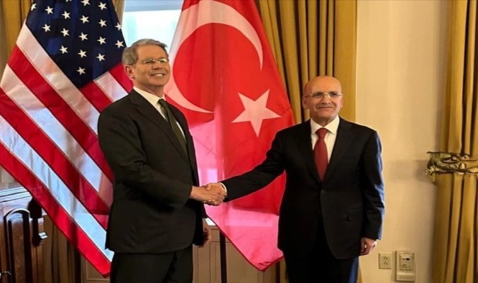 Bakan Şimşek ABD’de Bessent ile görüştü: Ekonomik işbirliği masada