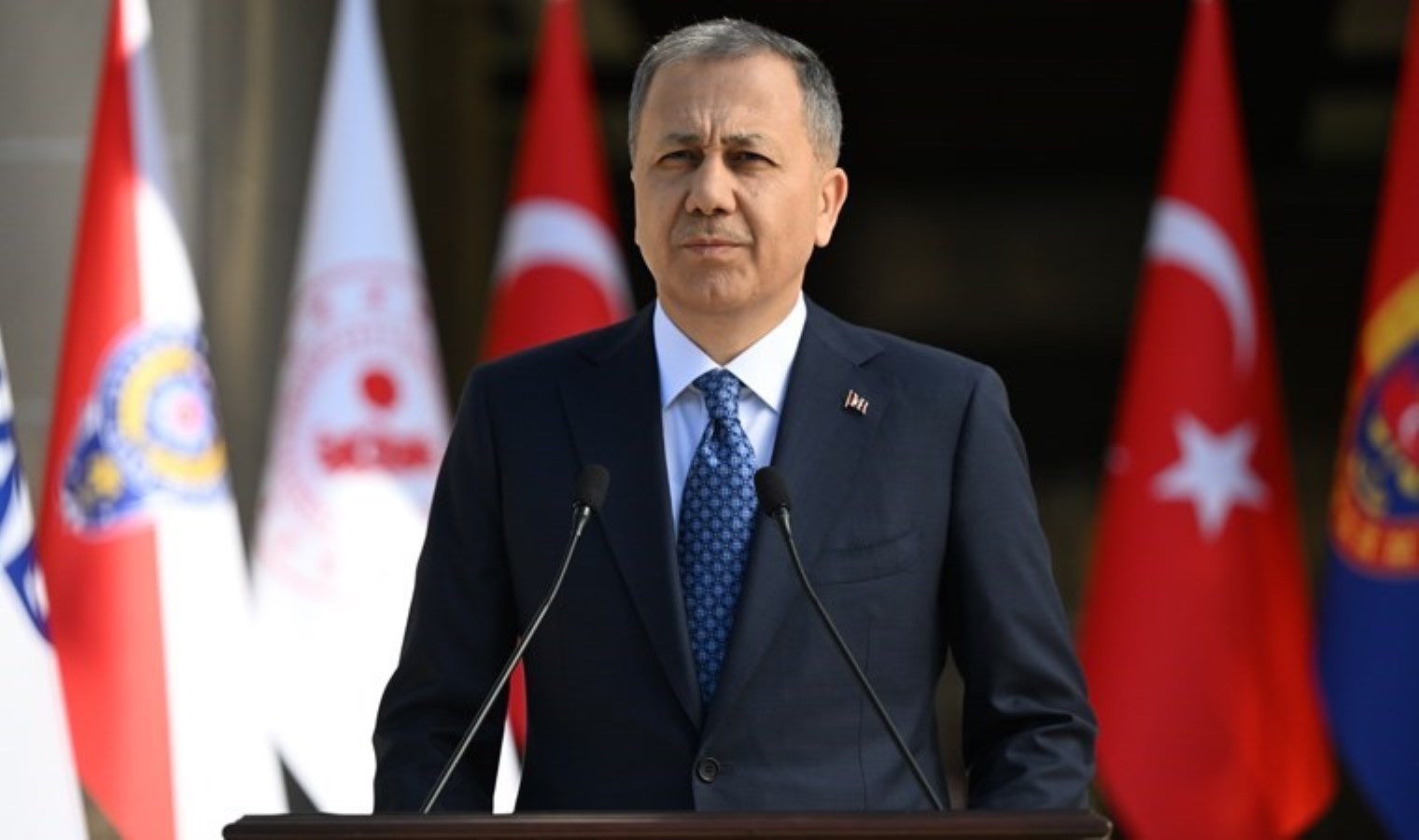 Bakan Yerlikaya, ‘Orkinos-Bulut’u duyurdu! Türkiye dahil 5 ülkede dev operasyon: 234 üst düzey organize suç örgütü üyesi gözaltında…