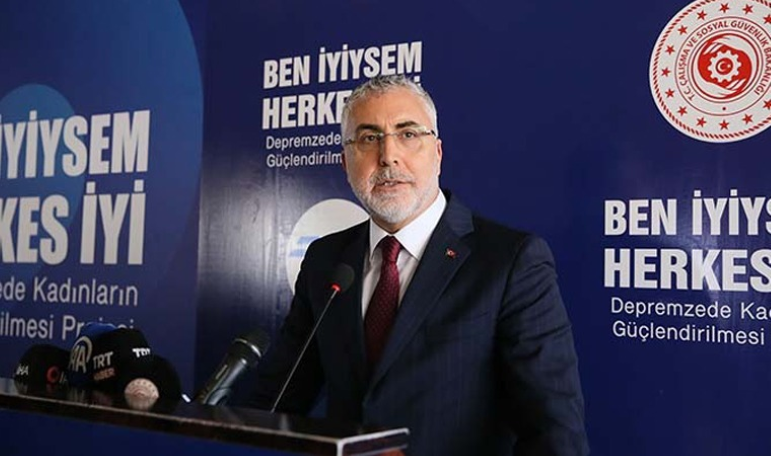 Bakanlığın ‘Depremzede Kadınları Güçlendirme Projesi’nden ‘aile’ eğitimi çıktı