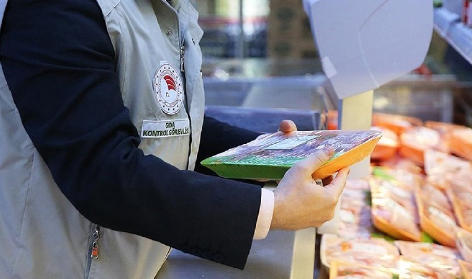 Bakanlık 70 ürünü ifşa etti! Hile yapılmayan ürün kalmamış: Yağ, peynir, baharat, yoğurt, salam, sosis…