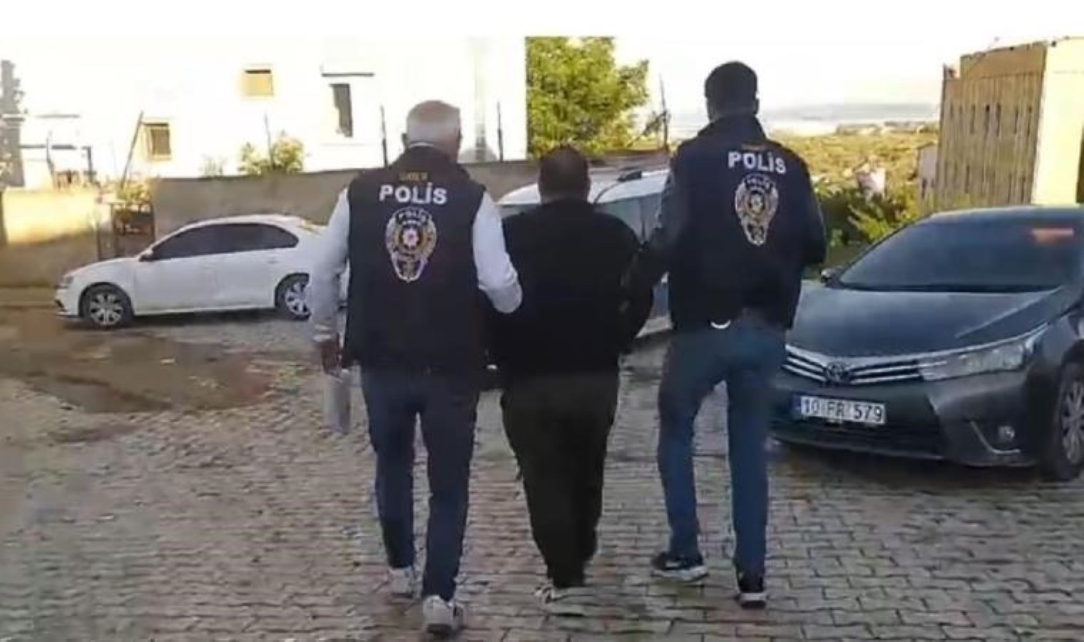 Balıkesir’de dolandırıcılık operasyonu: 4 tutuklama