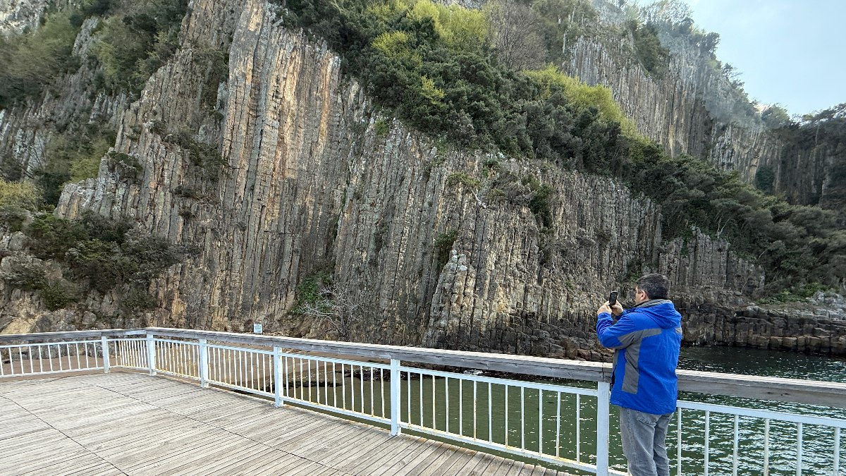 Bartın’da 80 milyon yıllık lav sütunlarını 1 yılda 950 bin kişi ziyaret etti