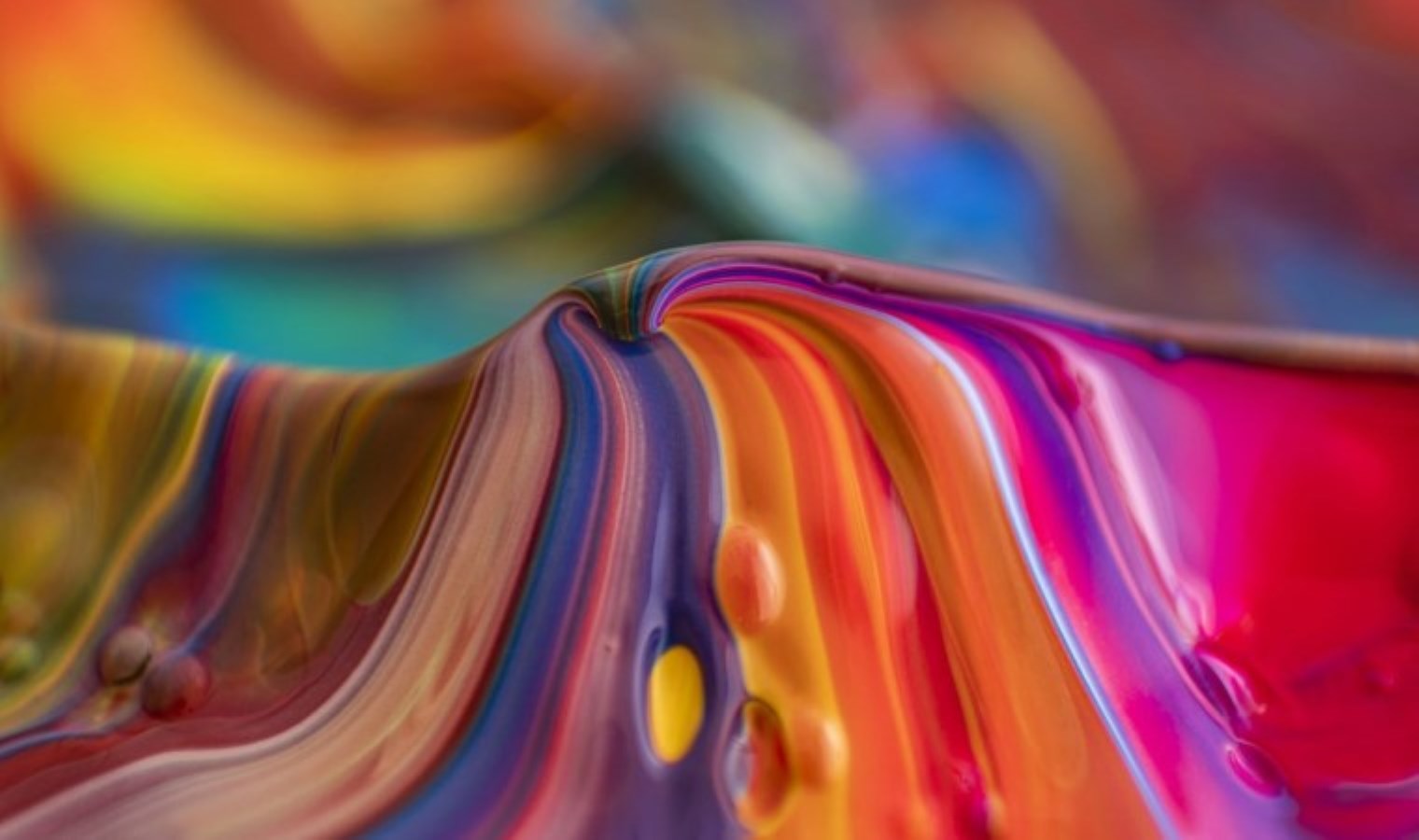 Bilim insanları yeni bir renk keşfetti: Bu rengi herkes göremiyor