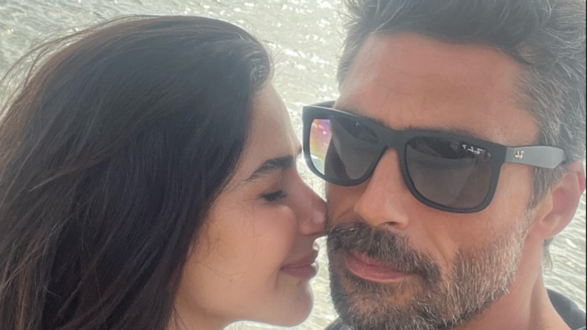 Bir dizi aşkı daha gerçek oldu! Nesrin Cavadzade ve Pamir Pekin’den aşk ilanı