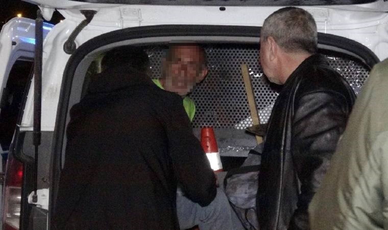 Boşanma davasına kızdı, duruşmadan bir gün önce evi ateşe verdi!