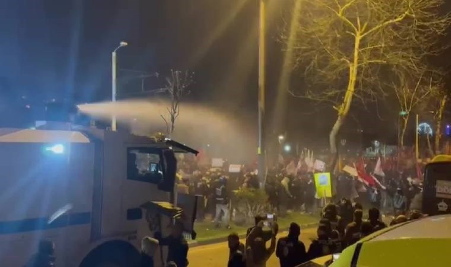 Bursa’daki İmamoğlu eylemlerinde gözaltına alınanlardan 19’u tutuklandı