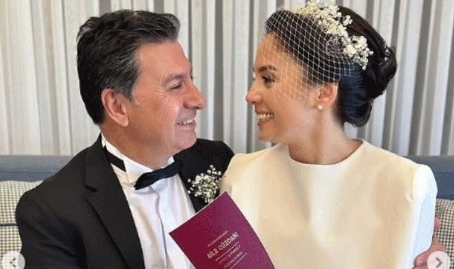 CHP’li belediye başkanları evlendi