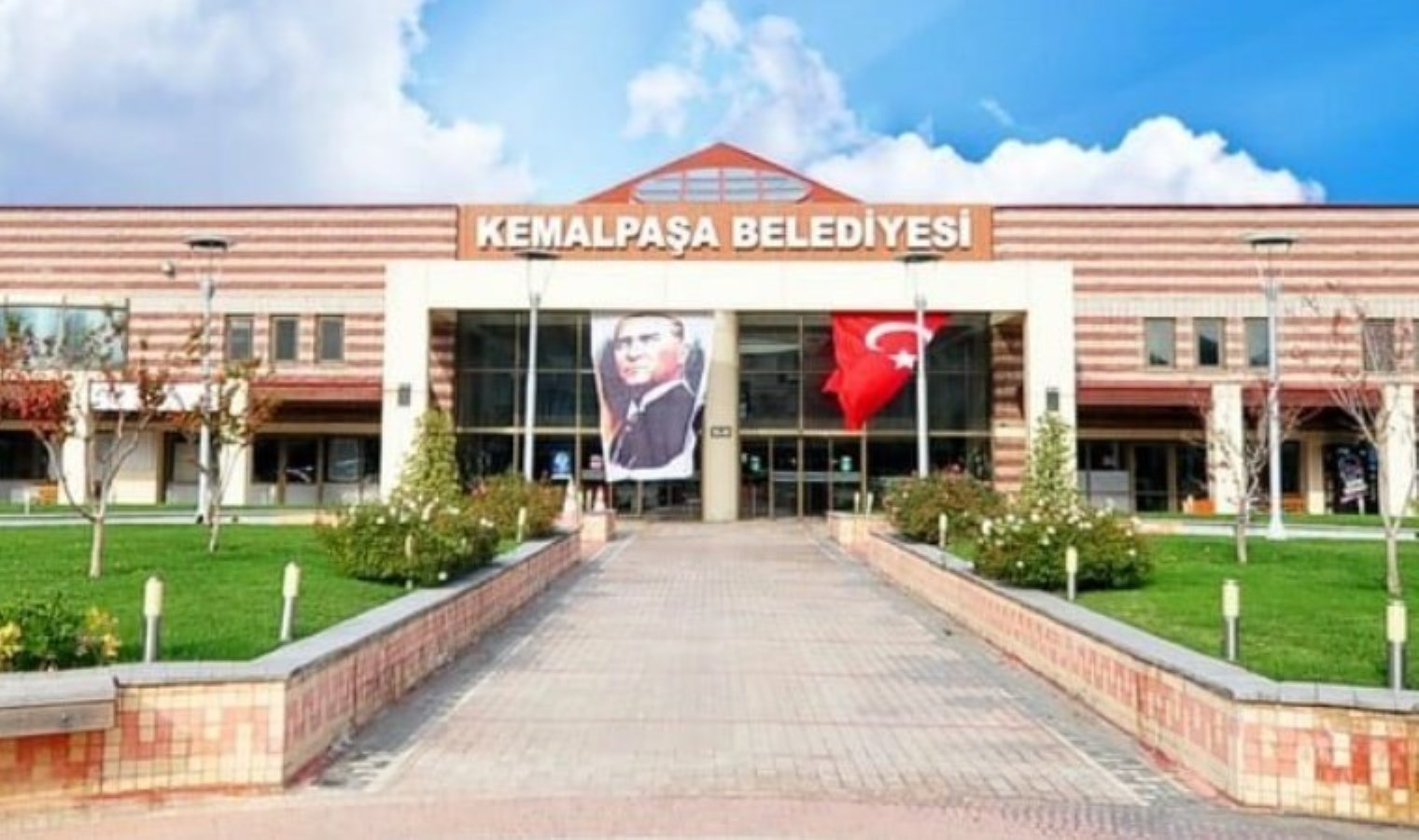 CHP’li Kemalpaşa Belediyesi’ne ‘Gülşen konseri’ operasyonu: 5 kişi adliyeye sevk edildi!