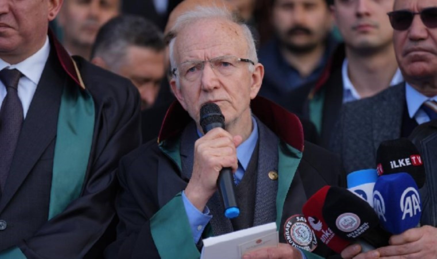 DEM Parti’den İstanbul Barosu yönetiminin görevden alınmasına dair açıklama!