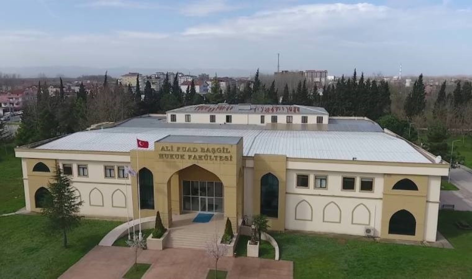 Diploma iptal eden hukuk anlatacak!