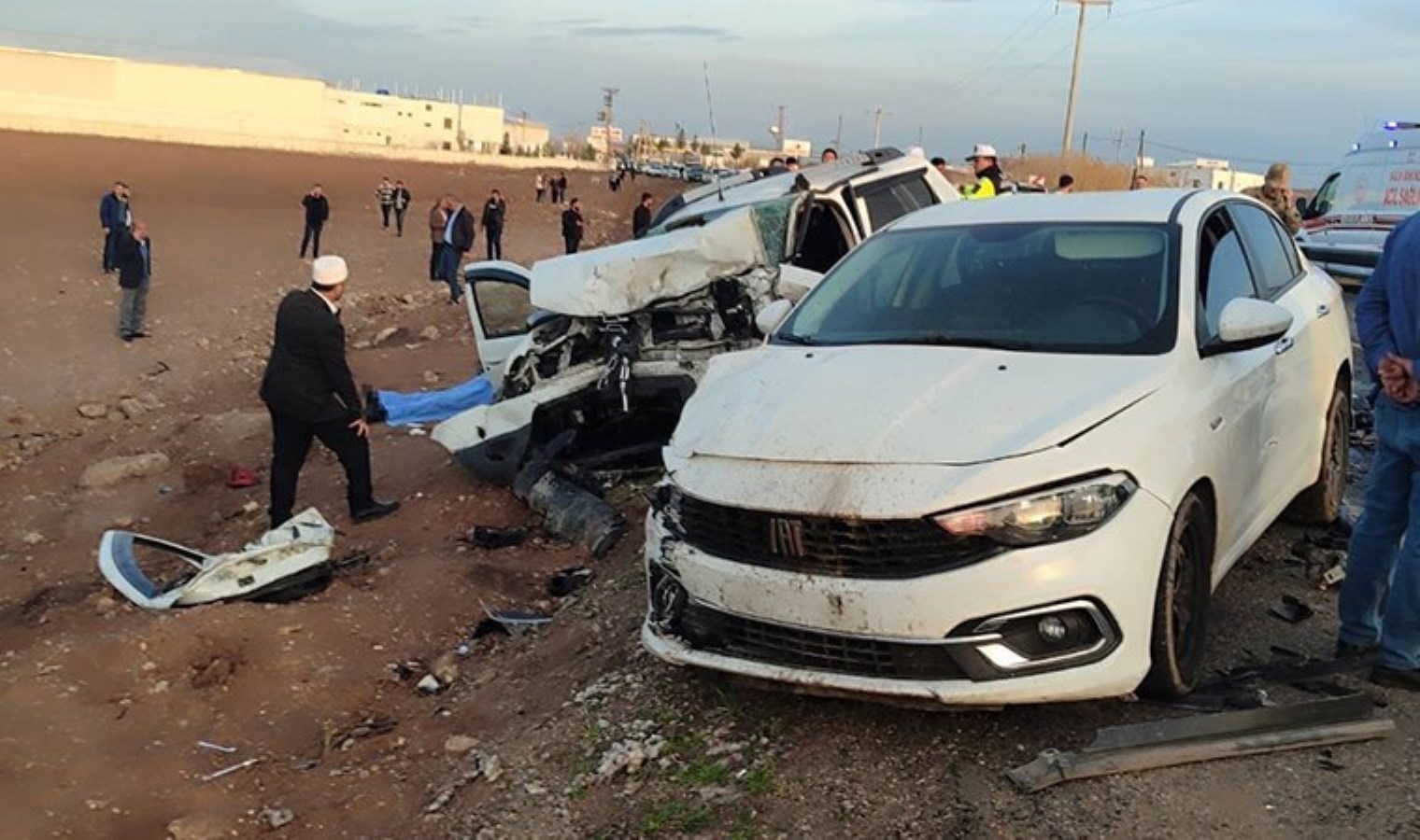 Diyarbakır’da zincirleme trafik kazası: 3 kişi öldü!