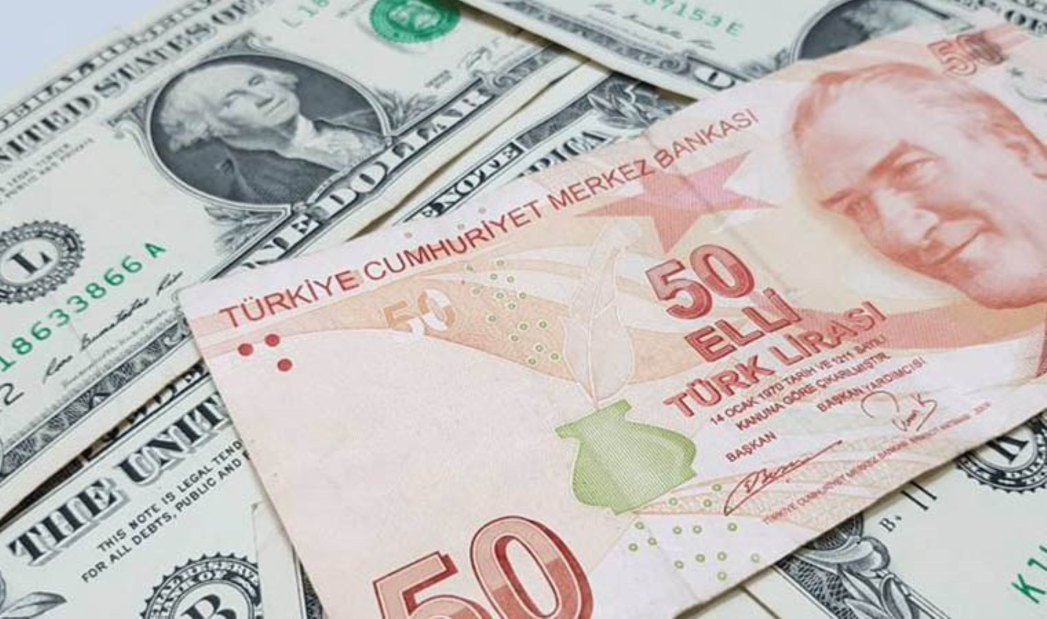 Dolar ve Euro bugün ne kadar oldu? Döviz kurları baskılanmaya devam ediyor! 22 Ekim 2024 döviz fiyatları…