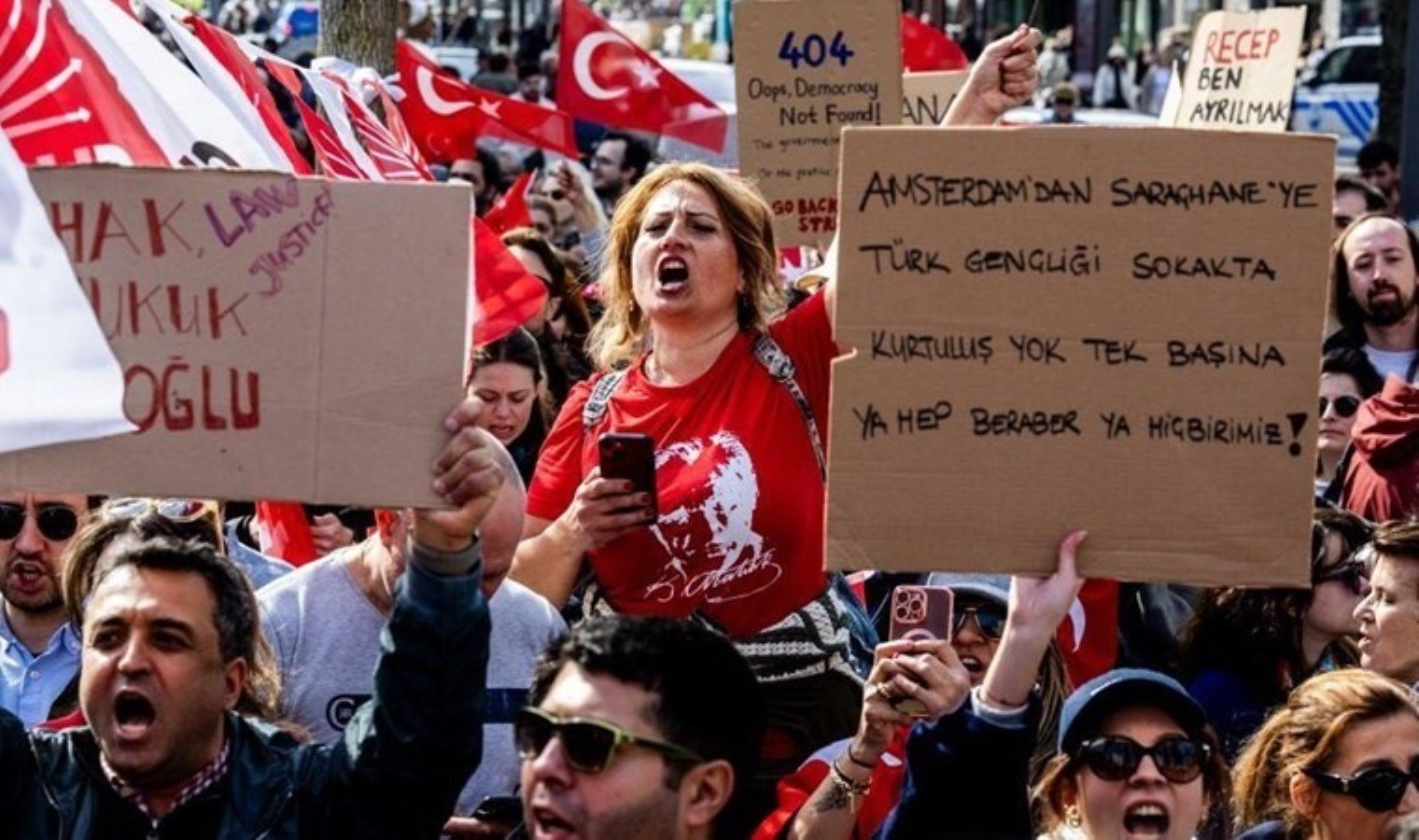 Dünya’da İmamoğlu protestoları: İngiltere, İtalya, Hollanda’da eylem