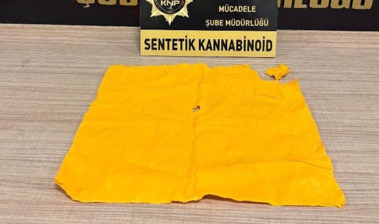 Durdurulan araçta yüklü miktarda uyuşturucu yakalandı!