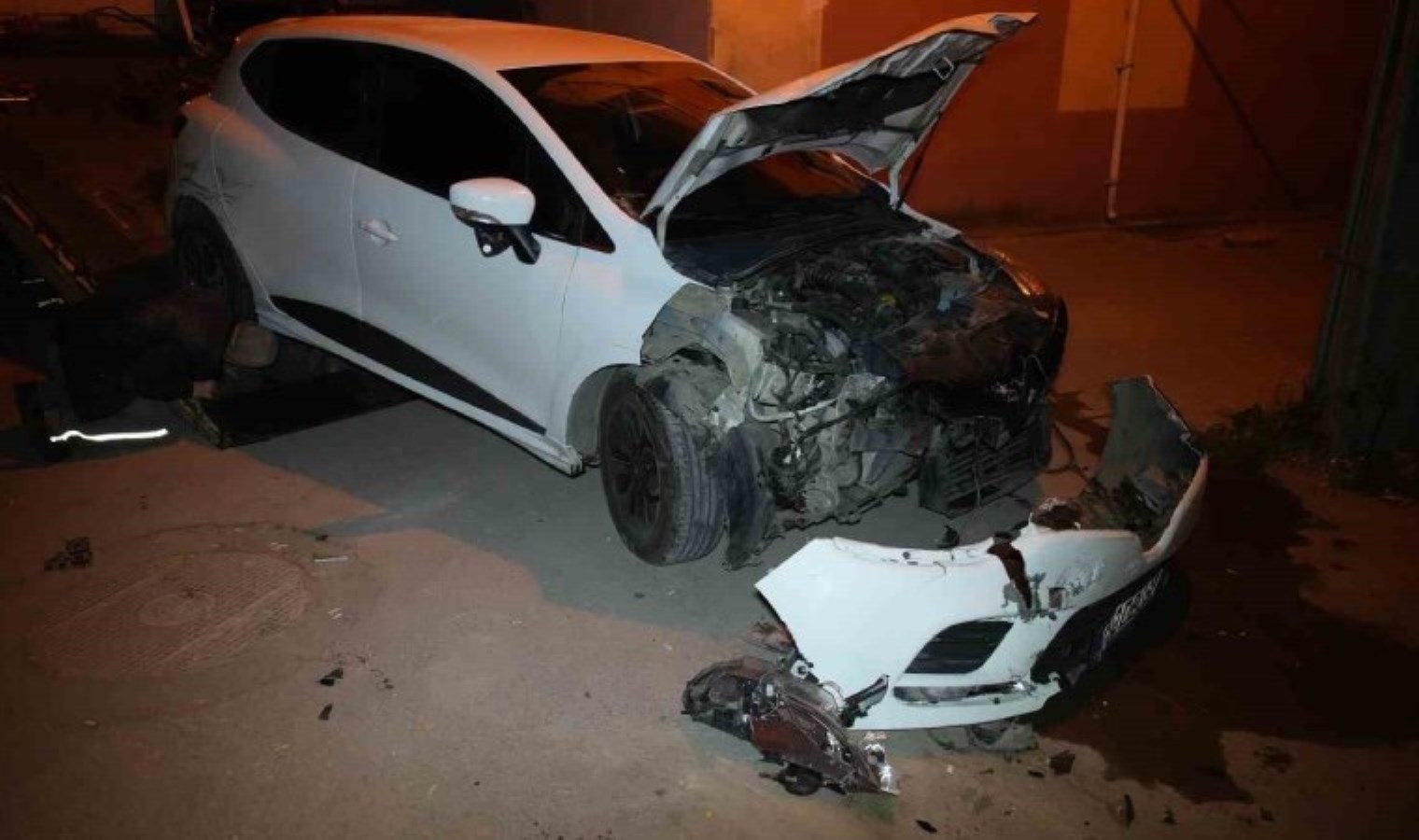 Edirne’de alkolü sürücü dehşet yaşattı: 5 araca çarptı, 1 kişi yaralandı