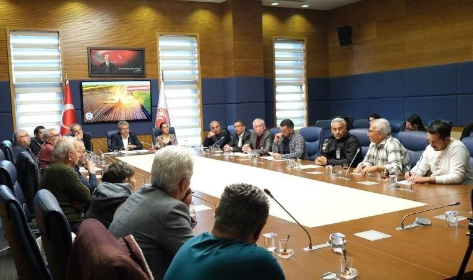 EMEP köylülerle Meclis’te buluştu