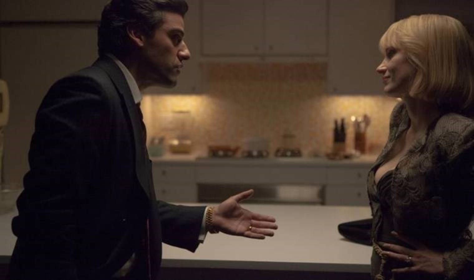 En Şiddetli Sene filminin konusu ne? En Şiddetli Sene filminin oyuncuları kim?