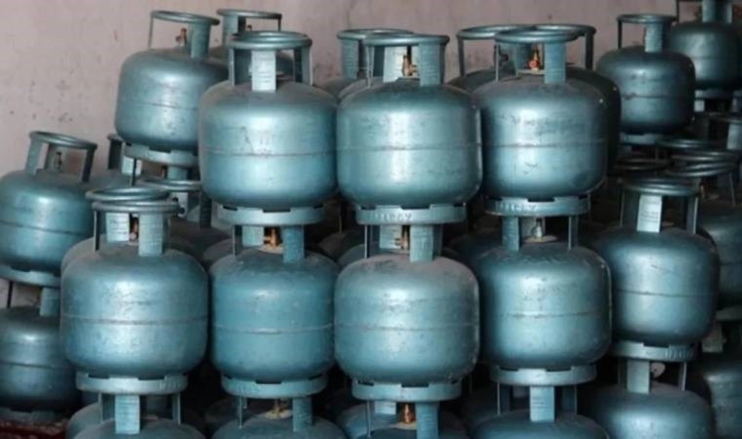 Evlerde kullanılan tüpte fiyatlar bir yılda iki katına çıkarak 1000 lirayı aştı