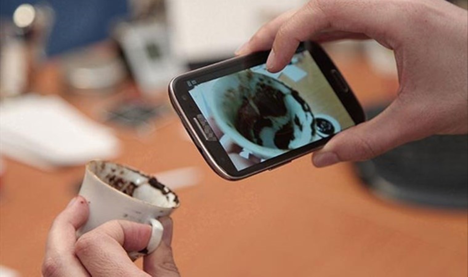 Falcılara, medyumlara, astrologlara, hacamatçılara kötü haber: Hazine ve Maliye Bakanlığı harekete geçiyor