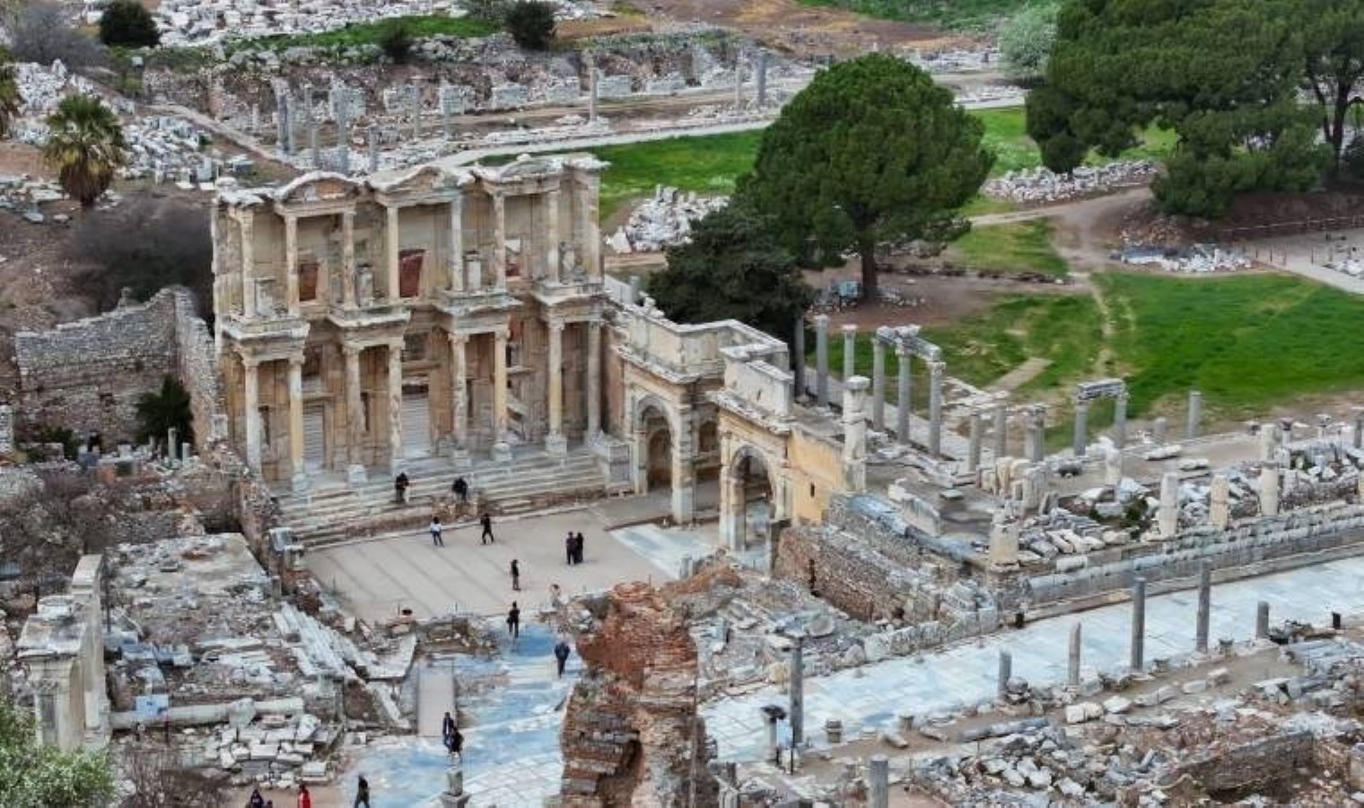 Festival bu yıl Efes Antik Tiyatrosu’nda düzenlenecek: Opera ve bale rüzgarı