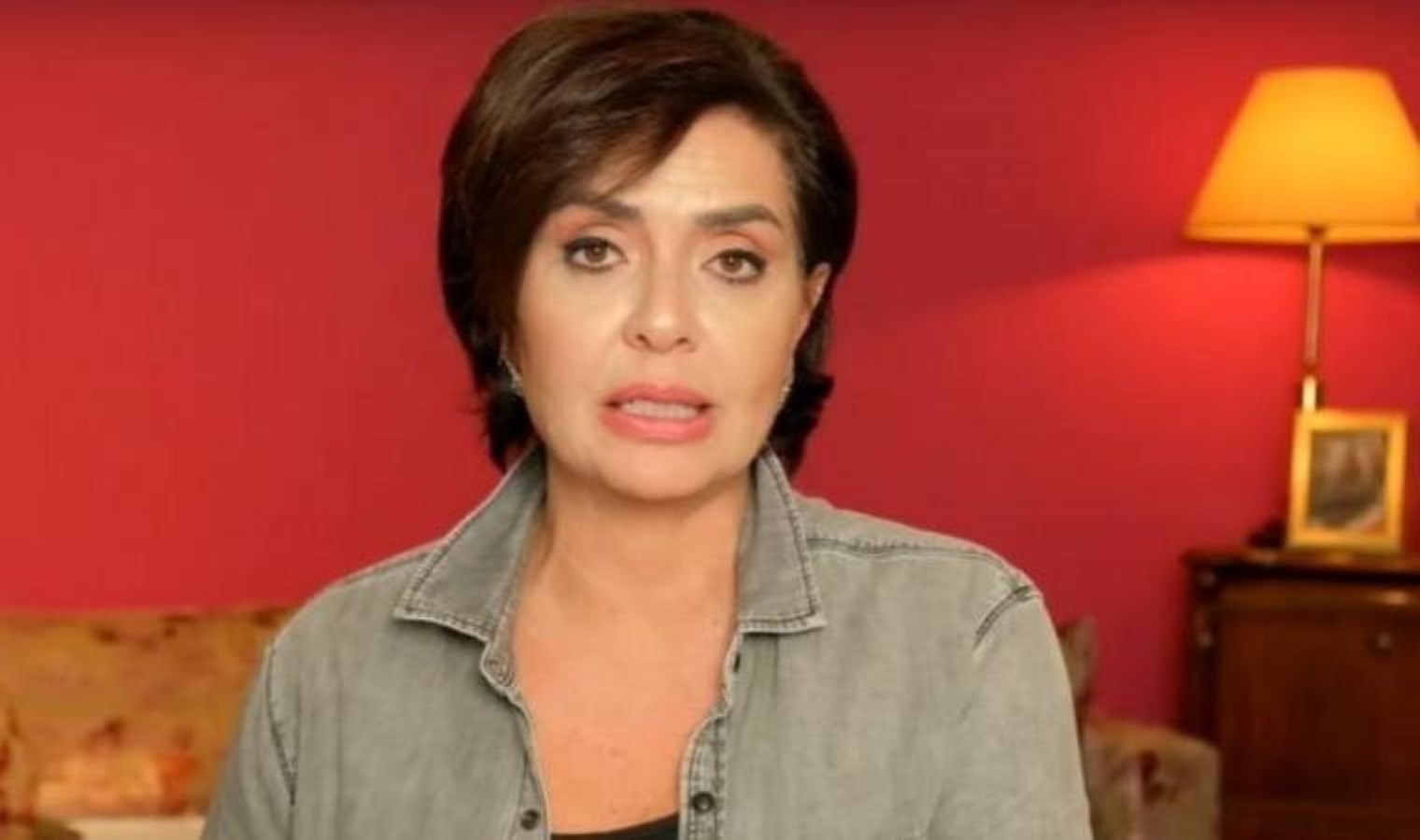 Gazeteci Özlem Gürses’e hapis cezası!