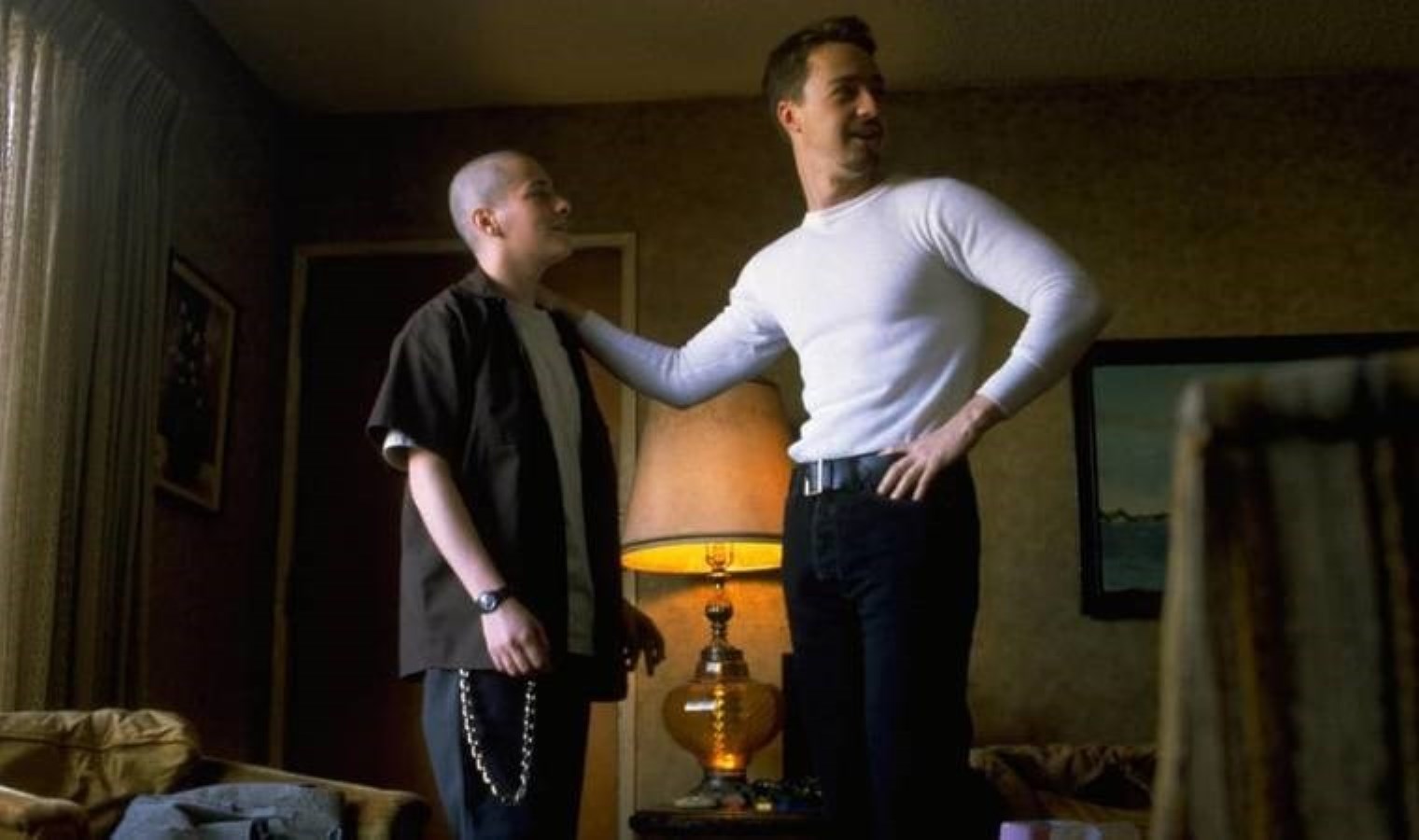 Geçmişin Gölgesinde filminin konusu ne? Geçmişin Gölgesinde filminin oyuncuları kim?