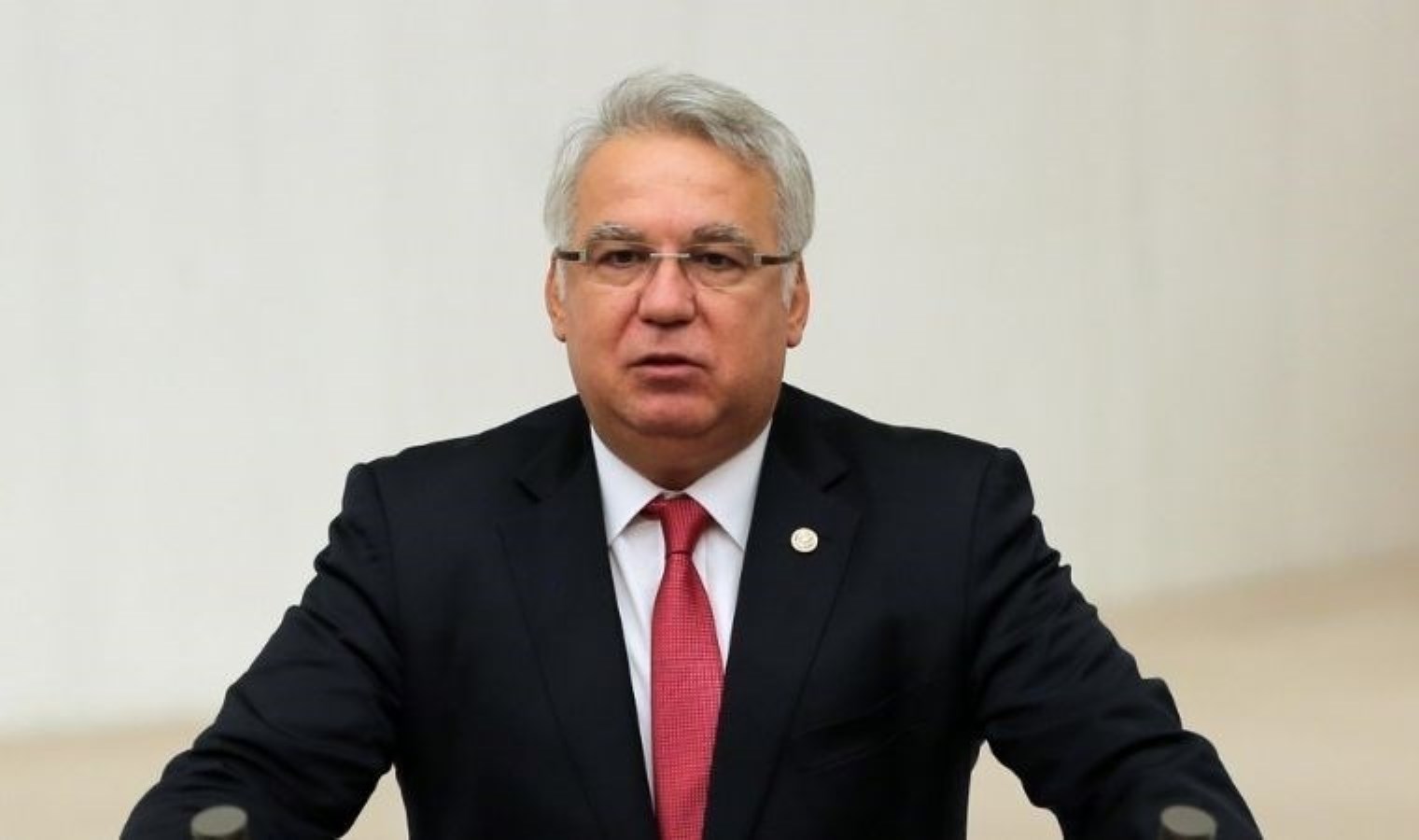 Hüseyin Kocabıyık kimdir? Eski AK Parti Milletvekili Hüseyin Kocabıyık neden ihraç edildi?