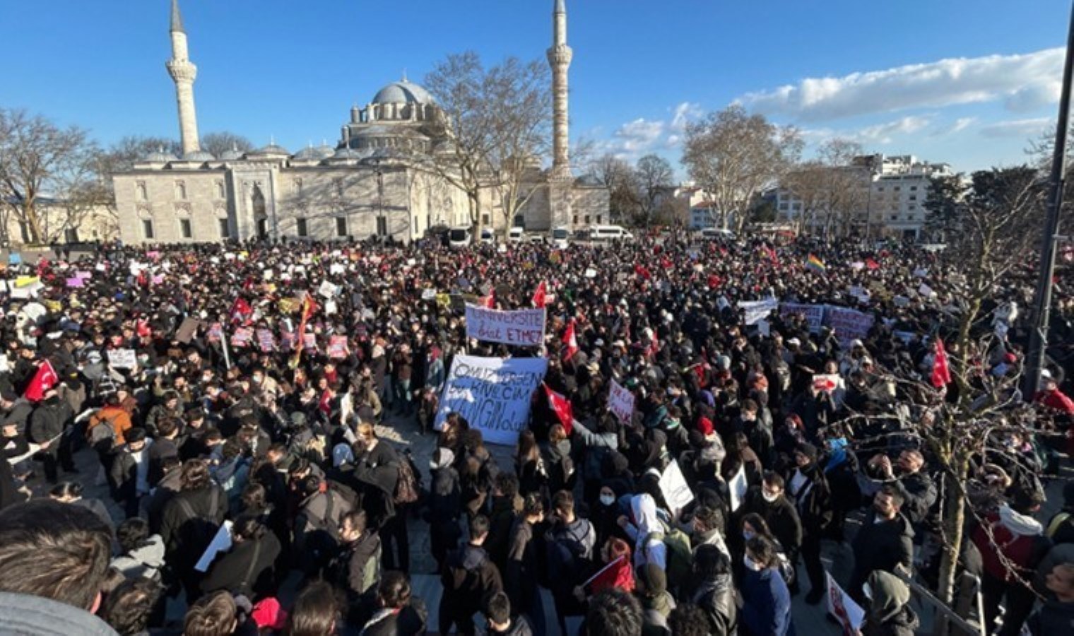 İki üniversiteden boykot yapan öğrencilere tehdit!