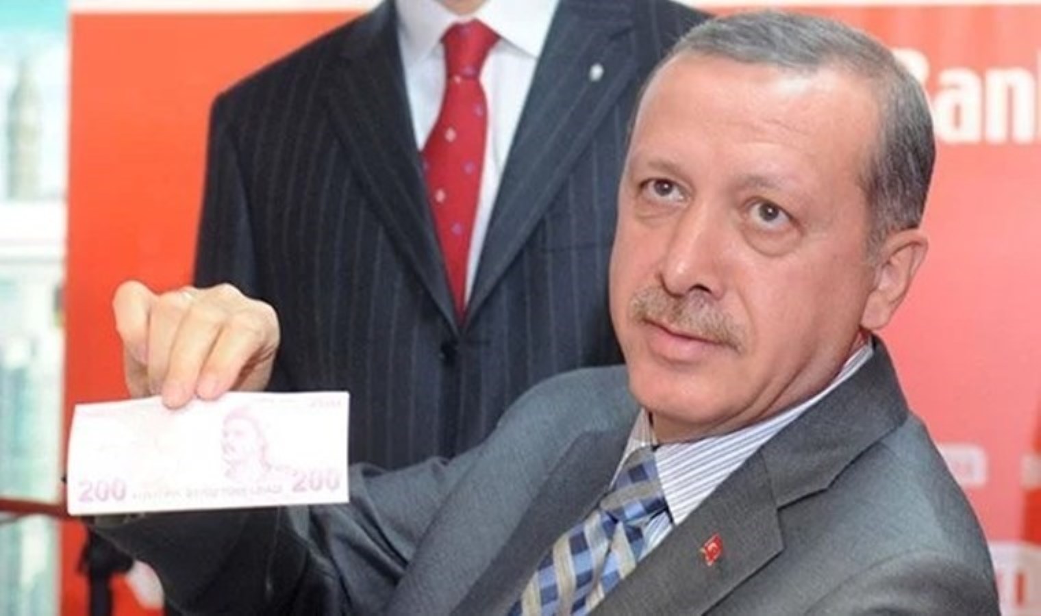 İktisatçı Esfender Korkmaz açıkladı: 2005’teki 200 TL için 28 banknot taşınması gerekiyor