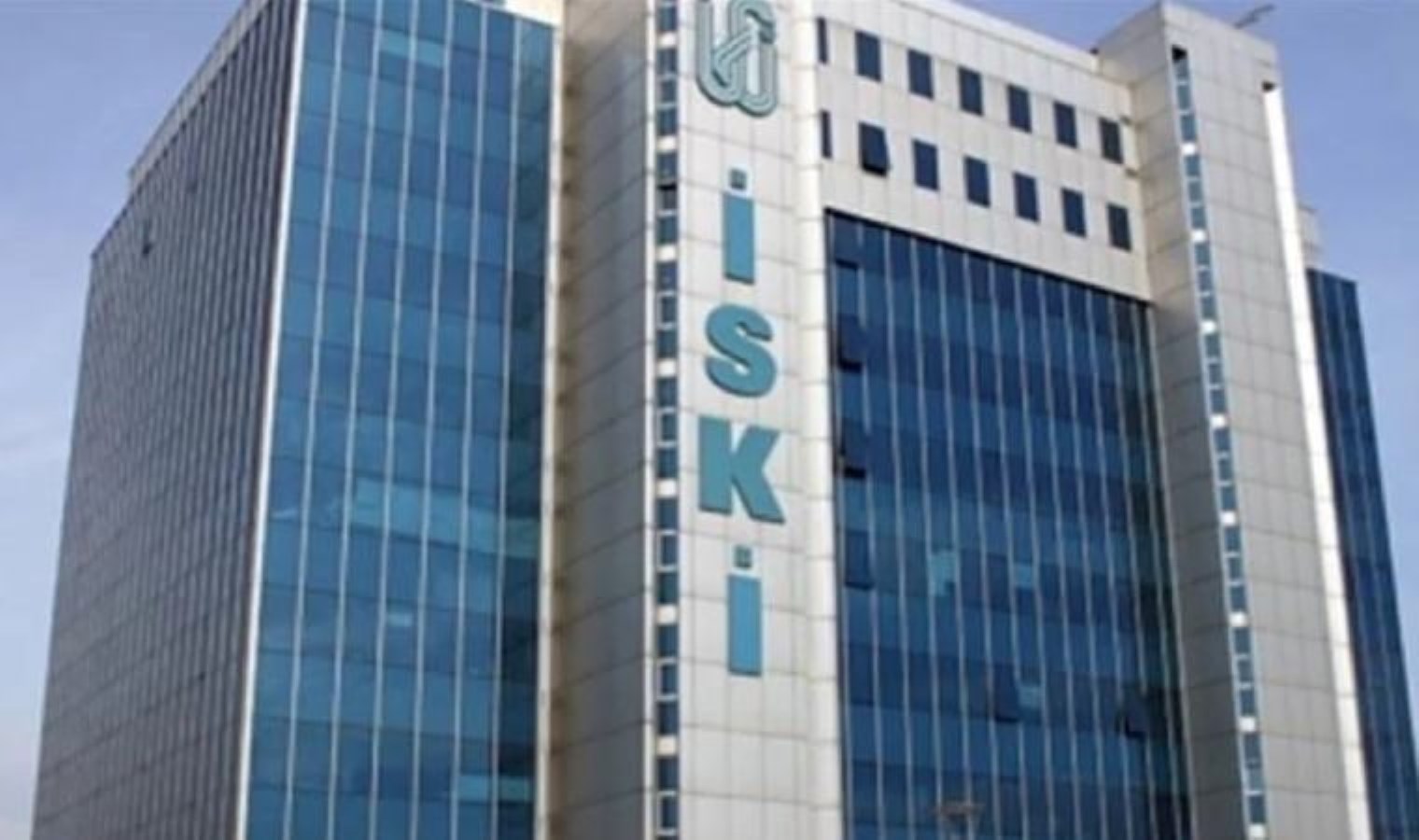 İSKİ’nin Eminönü’ndeki yol çalışmasında tarihi kalıntılar ortaya çıktı