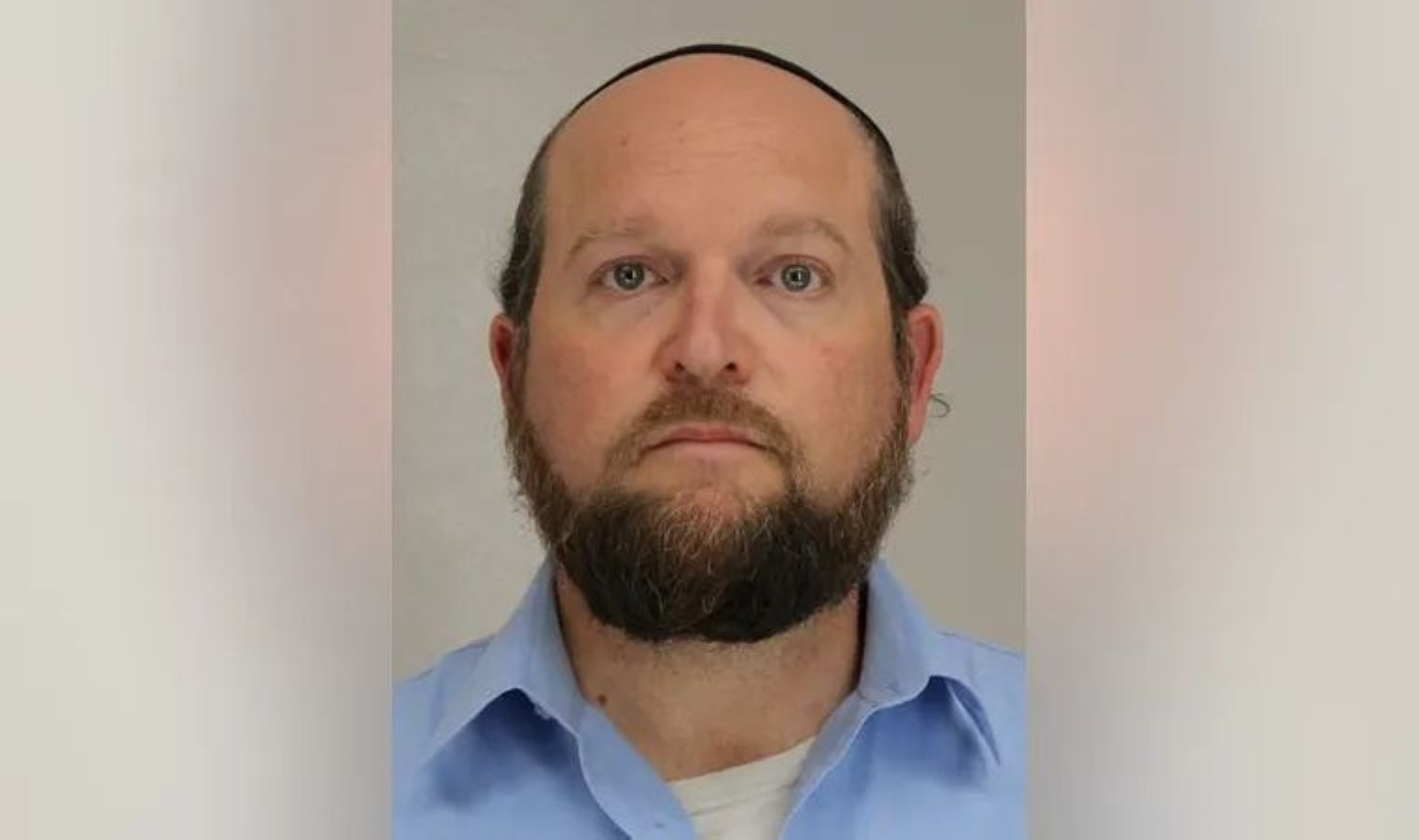 İsrail yanlısı haham, bir çocuğa tacizden gözaltına alındı