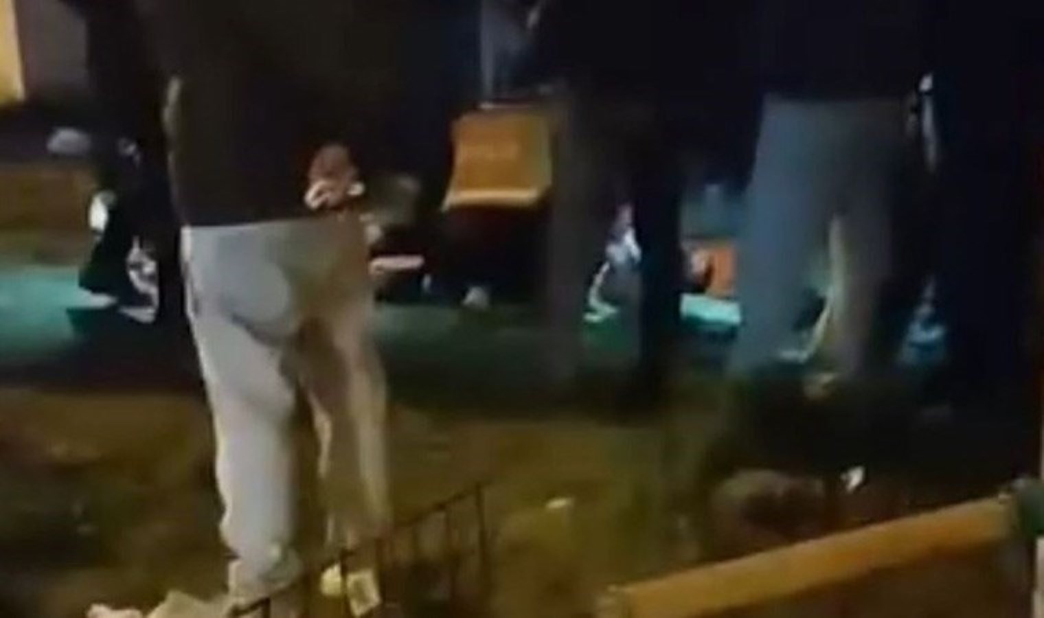 İstanbul Arnavutköy’de kan donduran olay: Boş arazide ölüme terk edildi!