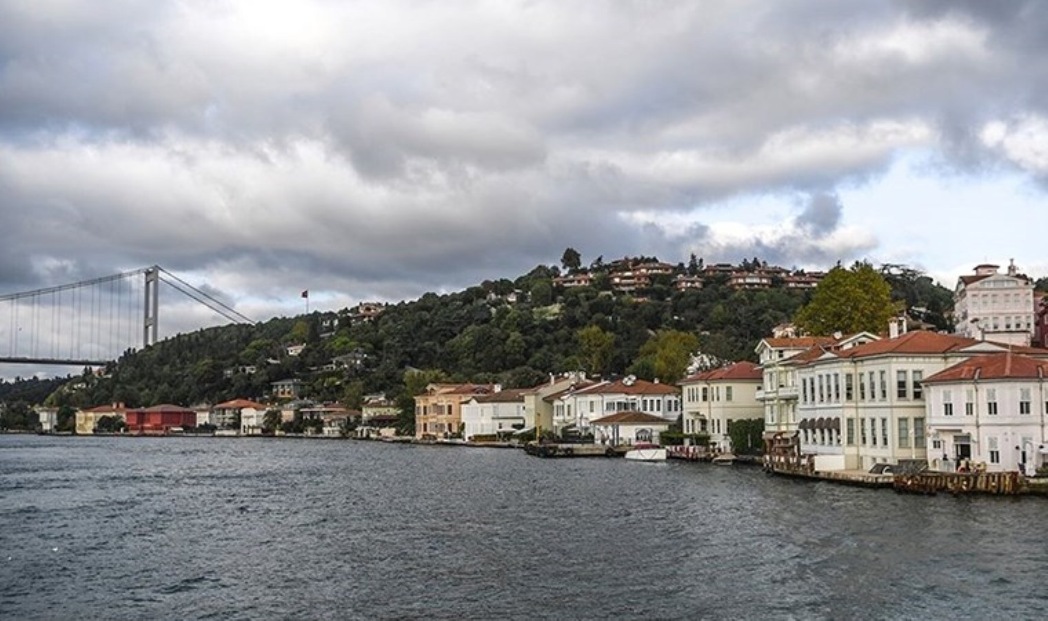 İstanbul Boğazı’nda ‘deprem’ alarmı… Uğruna servet harcanıyordu: Şimdi tek tek satılıyor…