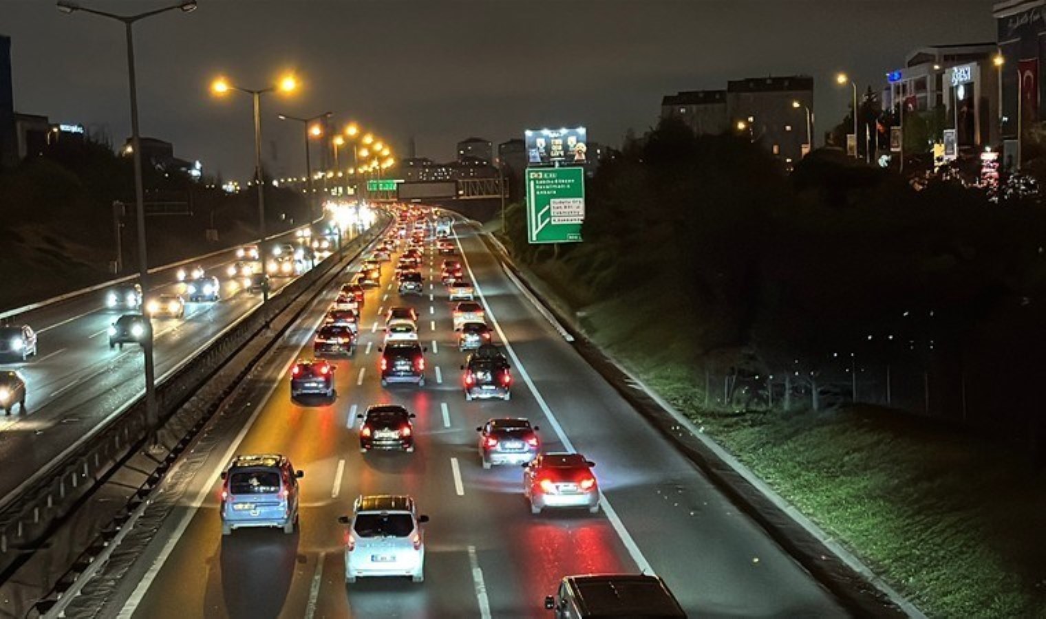 İstanbul’da ‘deprem’ göçü: Yoğunluk oluştu