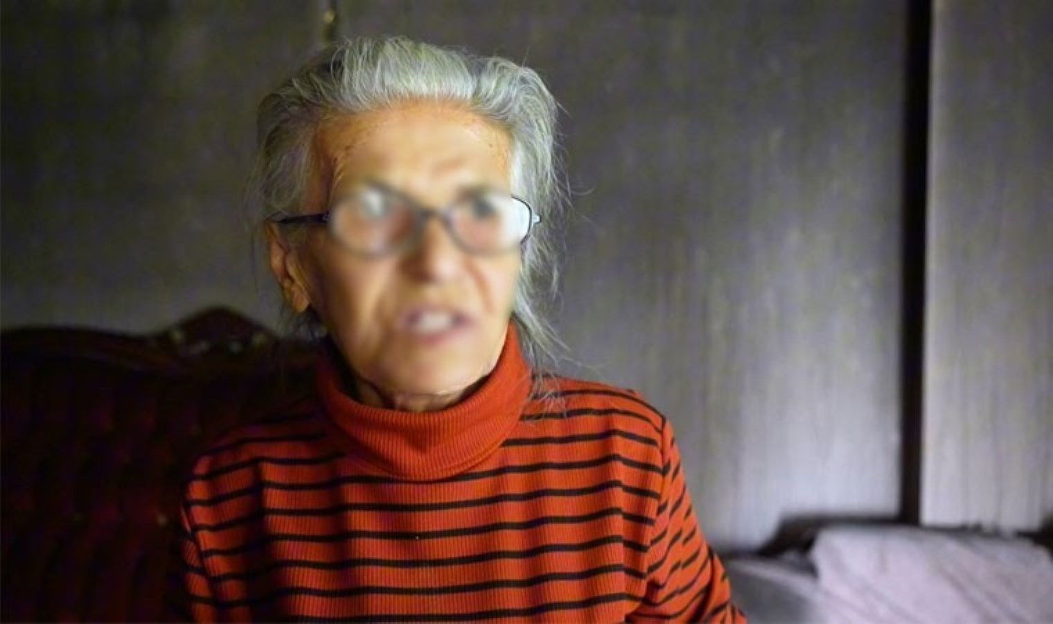 İstanbul’da evlat dehşeti: Madde bağımlısı oğul, kanser hastası annesini baltayla katletmeye çalıştı!