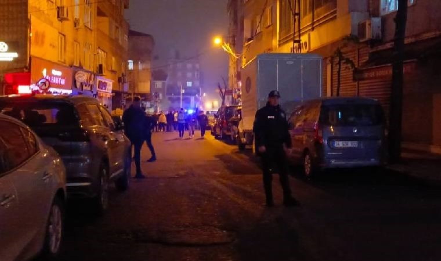 İstanbul’da kimlik kontrolü yapan bekçilere silahlı saldırı