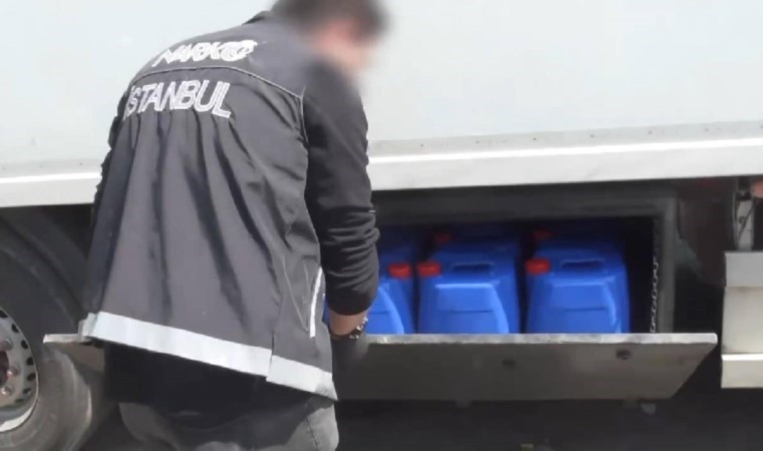 İstanbul’da yüzlerce kilogram uyuşturucu yakalandı!