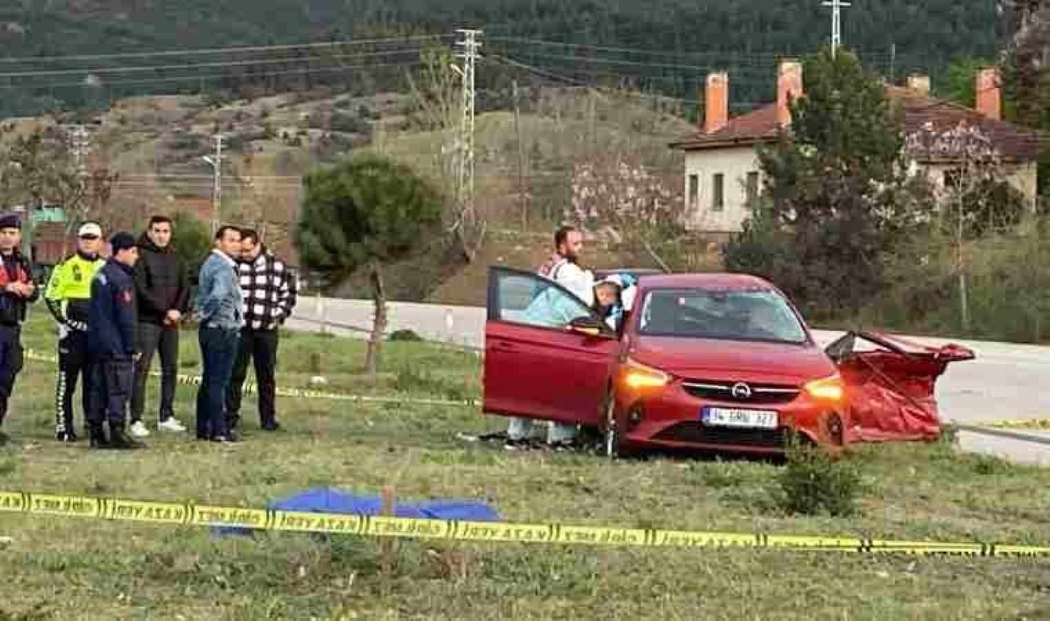 Karabük’teki kazada eşi ve 3 kızını yitiren anne de kurtarılamadı