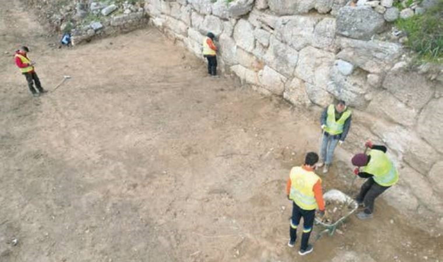 Knidos antik kentinde yapılan “Knidos otopark alanı” düzenlemesine Arkeologlar Derneği’nden gazetemize açıklama: ‘Proje turizm odaklı’