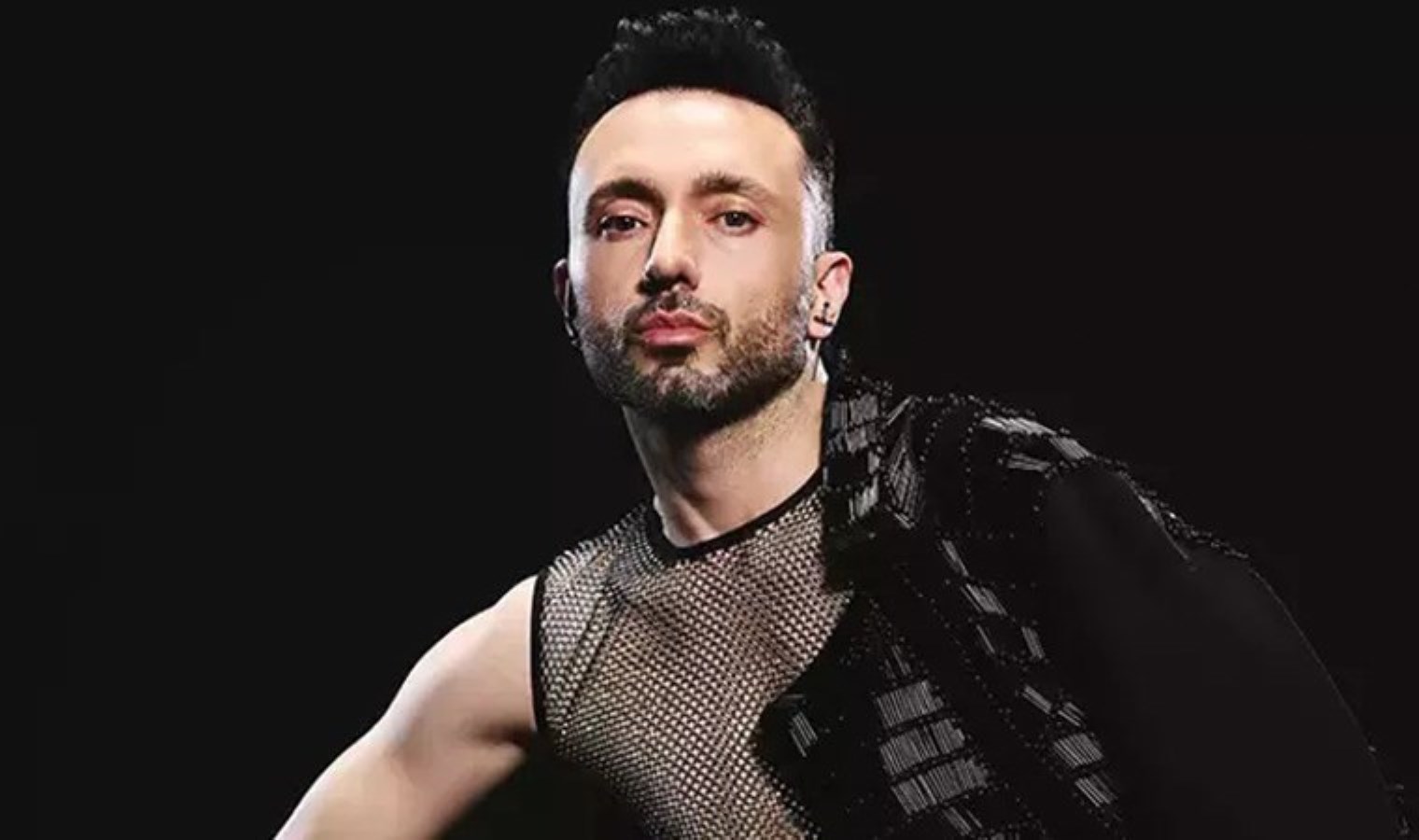 Mabel Matiz ‘Saraçhane gençliği’ için şarkı yazdı: ‘Beyazıt’ta yıkılır bi’ barikat, geliyor devrim, annem uyuma kalk!’