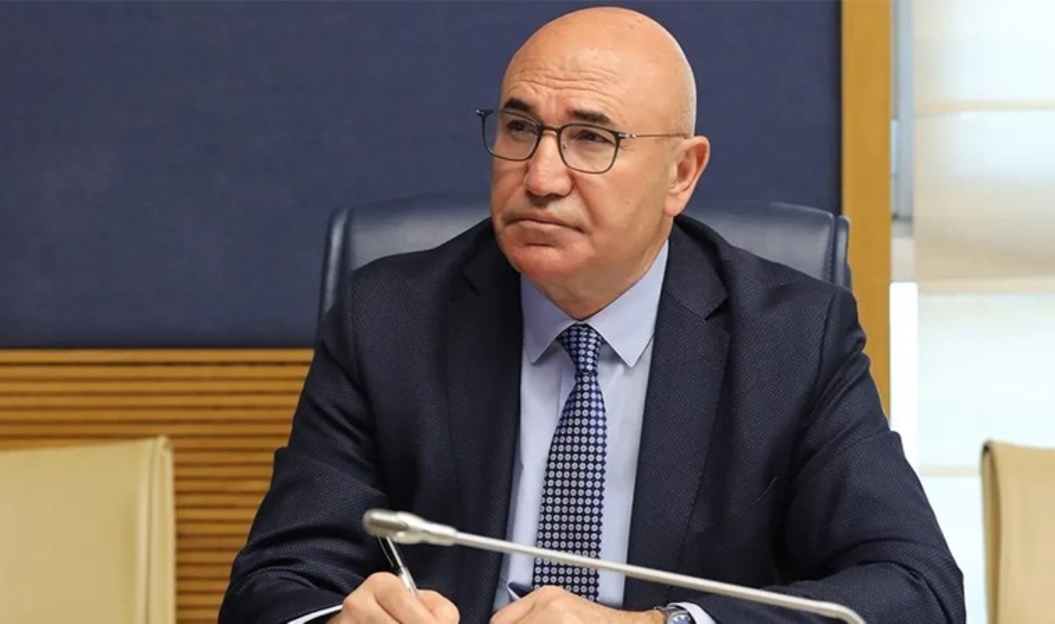 Mahmut Tanal’dan iktidarın ekonomi politikalarına tepki: ‘Sebze pahalı, meyve ulaşılmaz, et ise hayal olmuş’