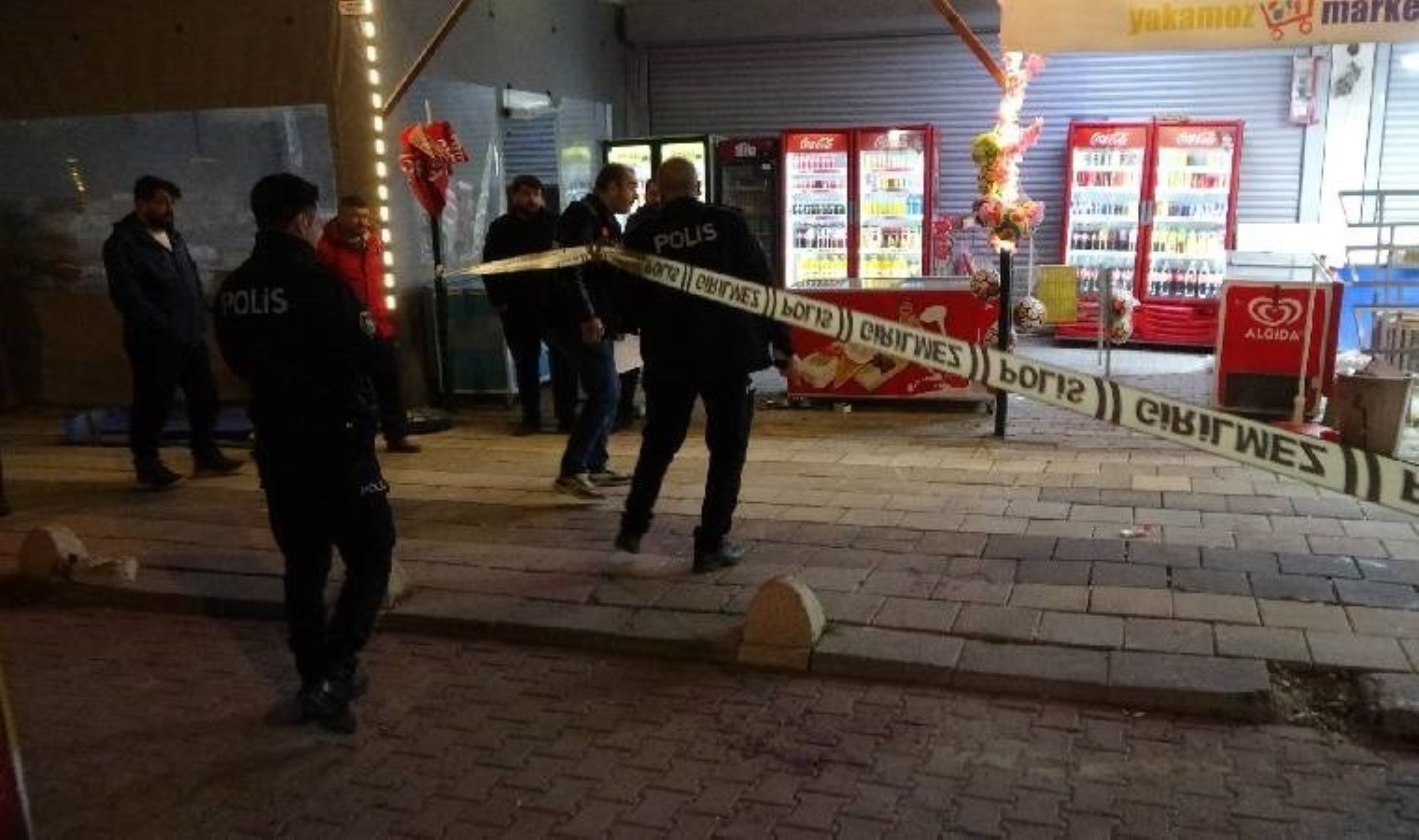 Malatya’da husumetli gençlerin kavgasında kan aktı: 1 yaralı!