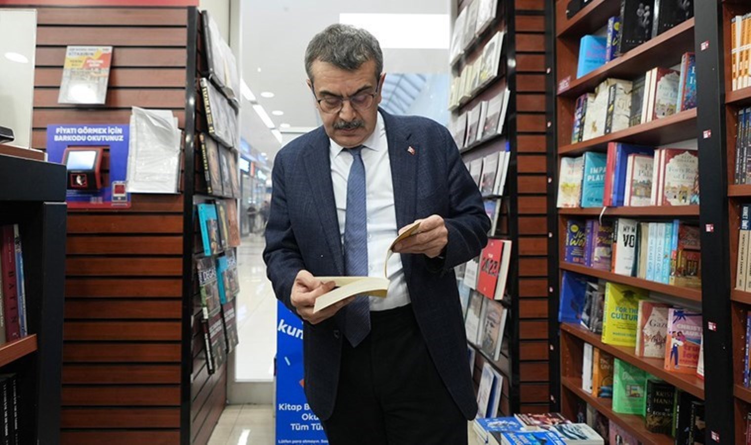 ‘MEB’den on binlerce öğretmene sürgün kararı’