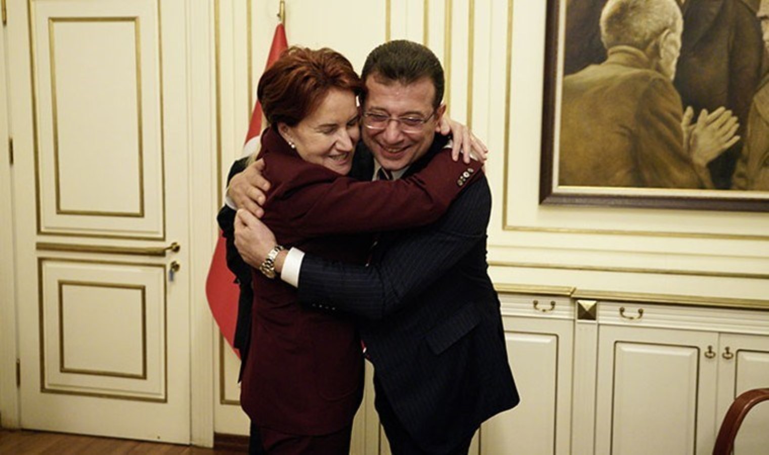 Meral Akşener ‘İmamoğlu’ sessizliğine devam ediyor: Tutuklandığı gün fotoğrafı ortaya çıktı!