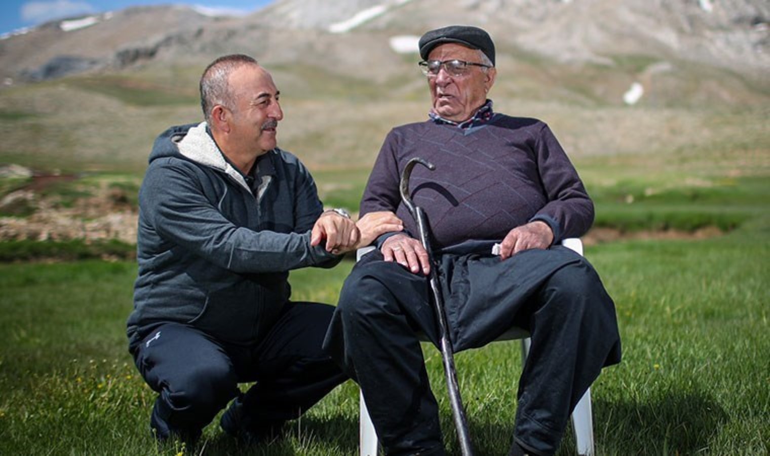 Mevlüt Çavuşoğlu’nun acı günü: Babası Osman Çavuşoğlu hayatını kaybetti