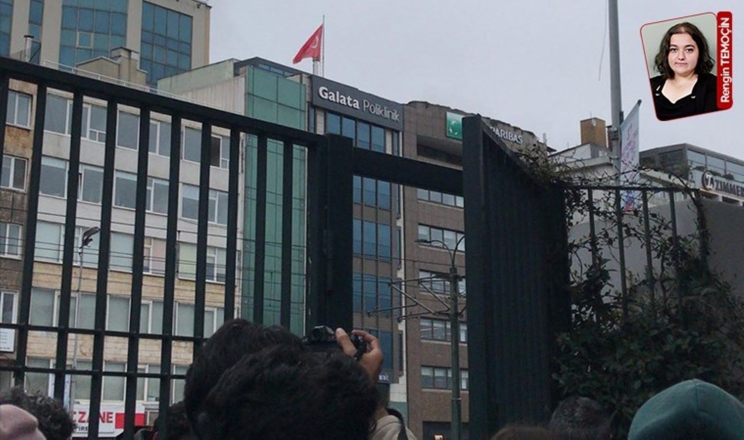 Mimar Sinan Güzel Sanatlar Üniversitesi Fındıklı Kampüsü’nde girişler kapatıldı: ‘Antidemokratik uygulamalara karşı dayanışmaya çağırıyoruz’