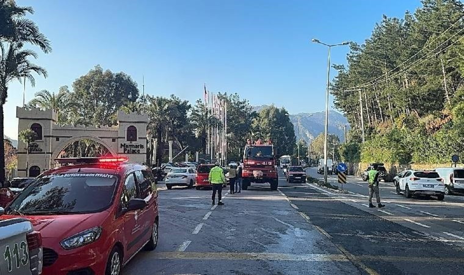 Muğla’da 5 yıldızlı otelde korkutan yangın… 6 kişi hastaneye kaldırıldı!