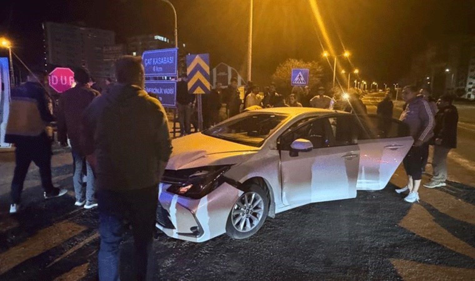 Nevşehir’de iki otomobil çarpıştı: Yaralılar var!